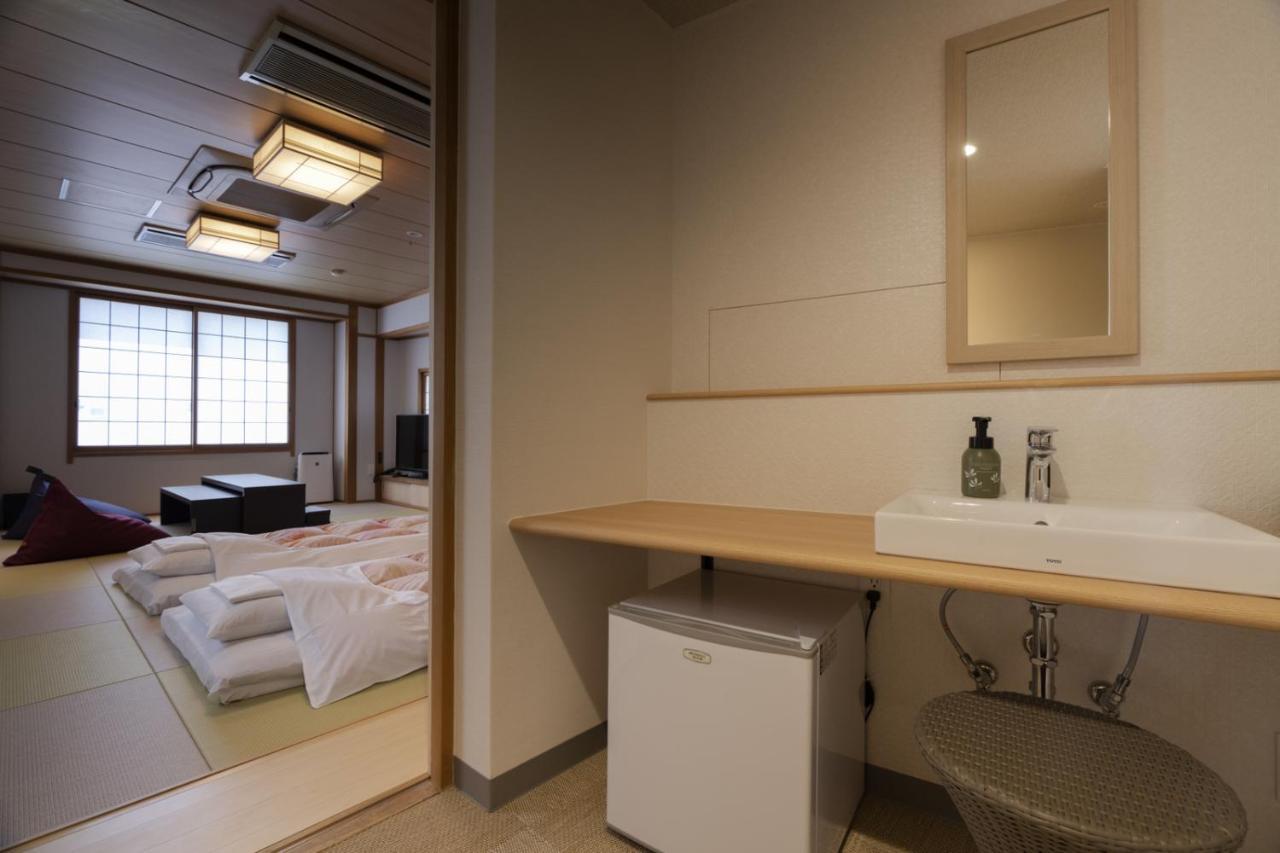 Hotel Ohta Ozu  Esterno foto