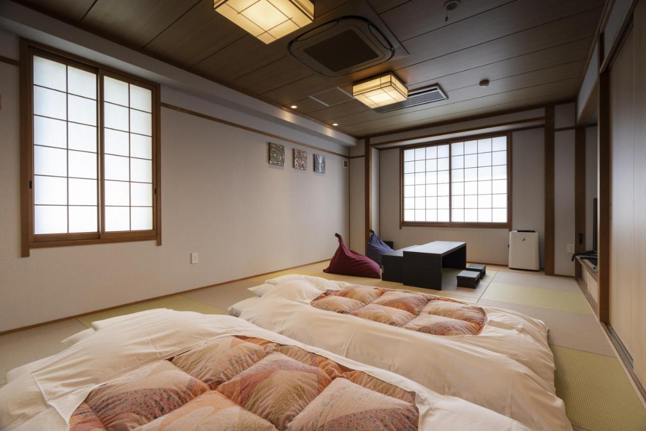 Hotel Ohta Ozu  Esterno foto