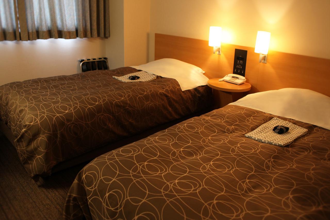 Hotel Ohta Ozu  Esterno foto